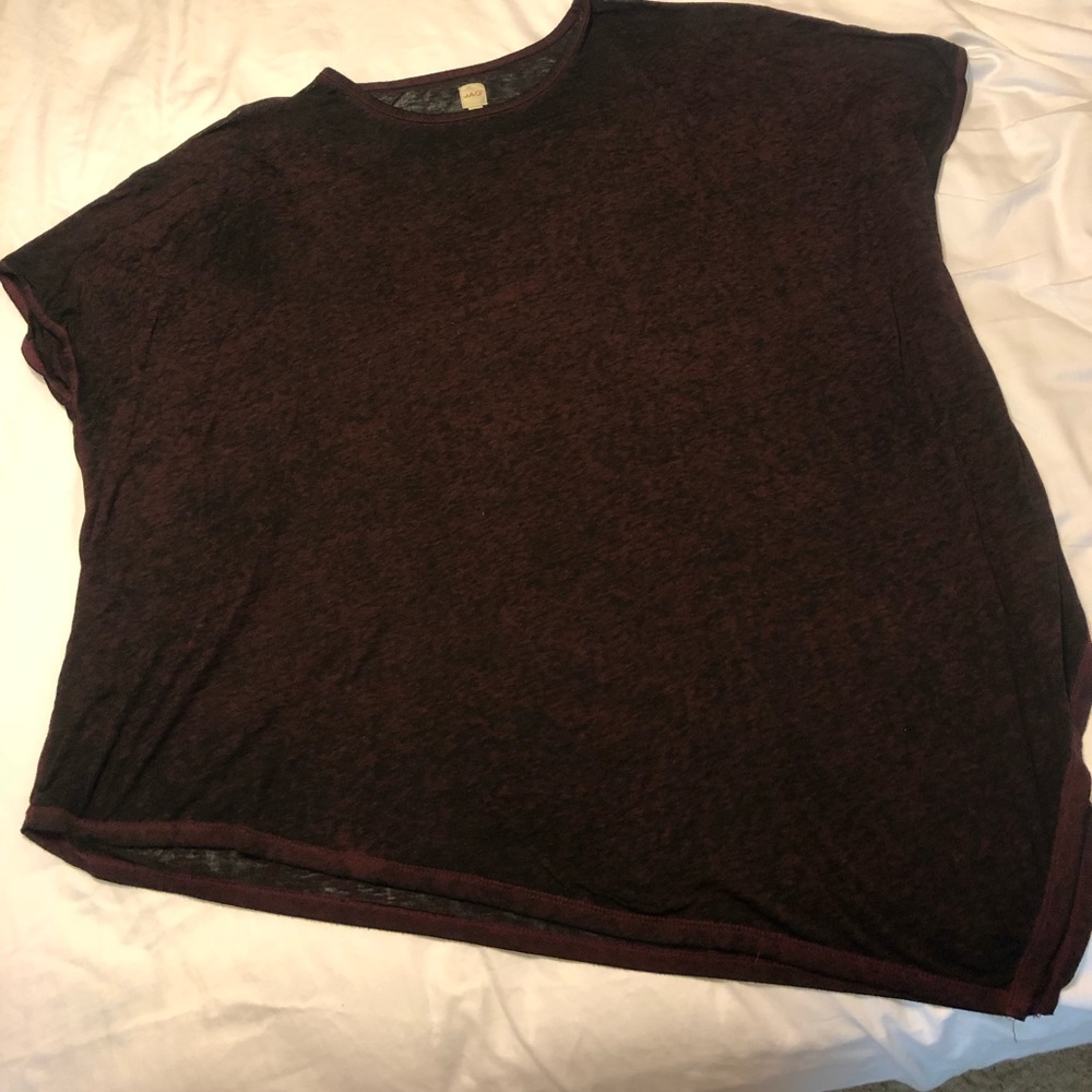 Jag Jeans light weight and oversized Poncho Tee.  Size Large